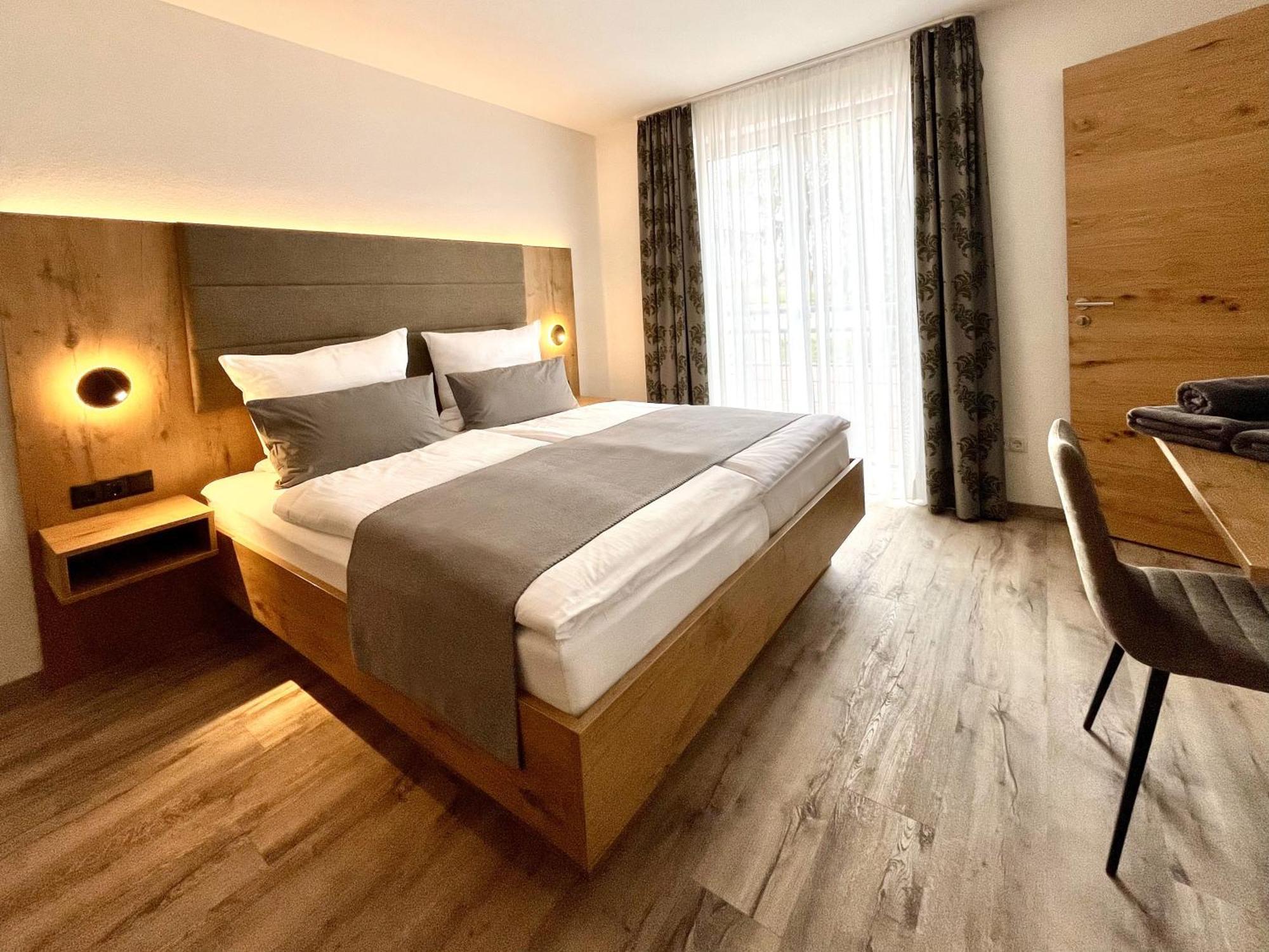Gastwirtschaft & Hotel Doll Markt Indersdorf ห้อง รูปภาพ